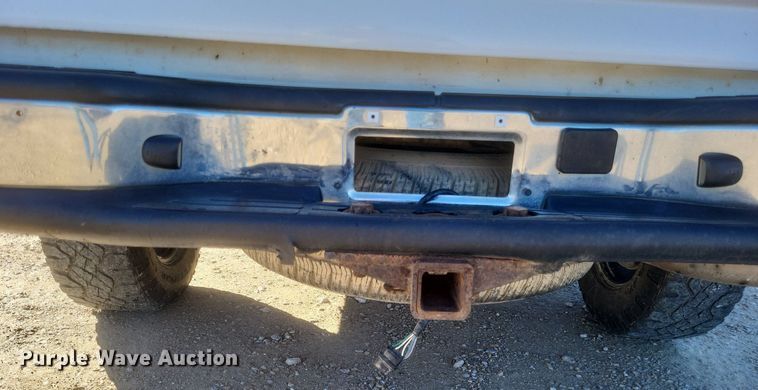 image for item MI9922 2006 Chevrolet Silverado 1500  Ext. Cab pickup truck