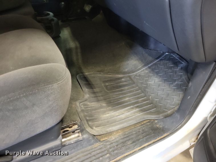 image for item MI9922 2006 Chevrolet Silverado 1500  Ext. Cab pickup truck