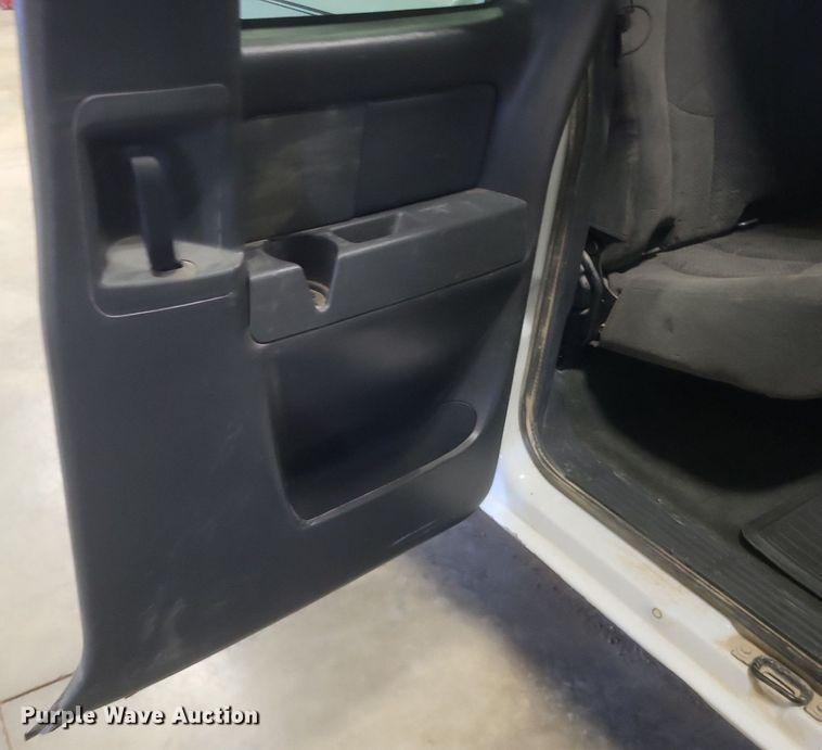 image for item MI9922 2006 Chevrolet Silverado 1500  Ext. Cab pickup truck