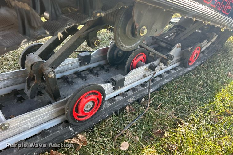 image for item MO9139 2006 Polaris RMZ 700 snowmobile