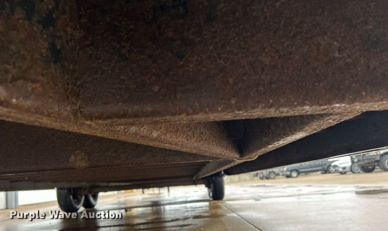 image for item MO9151 2014 Stealth  enclosed cargo trailer