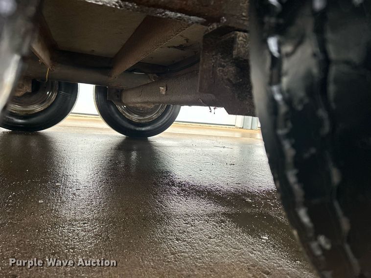 image for item MO9151 2014 Stealth  enclosed cargo trailer