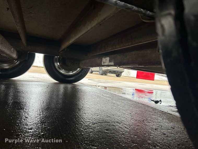 image for item MO9151 2014 Stealth  enclosed cargo trailer