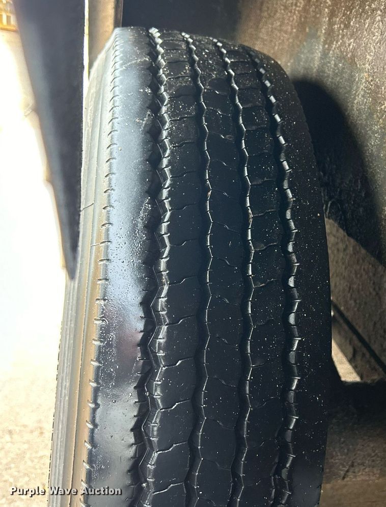 image for item MO9151 2014 Stealth  enclosed cargo trailer