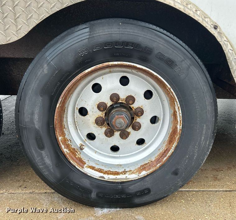 image for item MO9151 2014 Stealth  enclosed cargo trailer