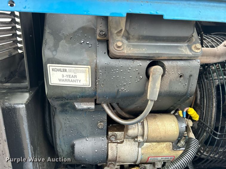 image for item MO9152 Miller  Bobcat 250 welder