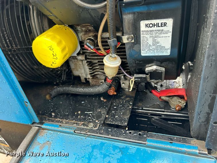 image for item MO9152 Miller  Bobcat 250 welder