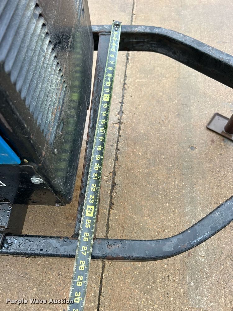 image for item MO9152 Miller  Bobcat 250 welder