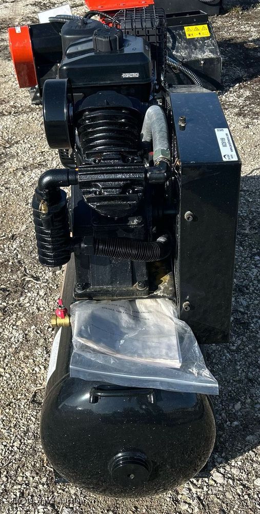 image for item MO9169 2023 AGT air compressor