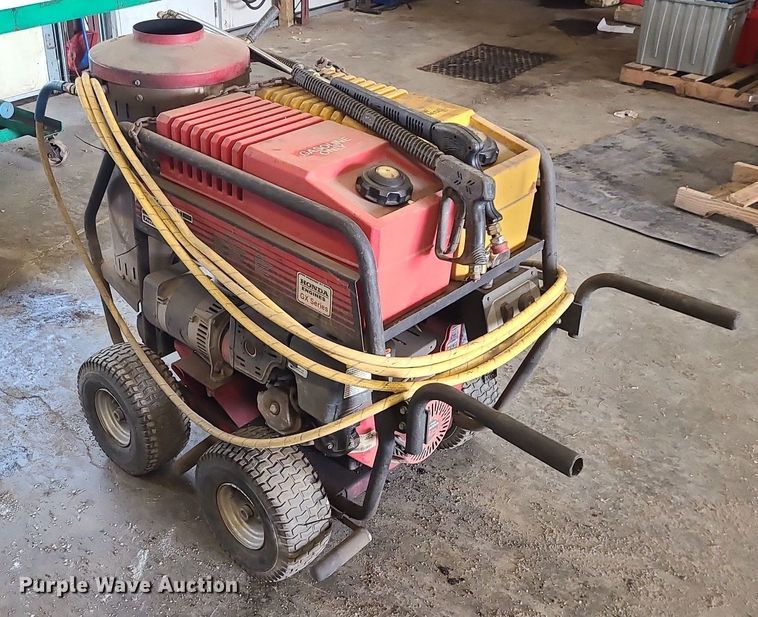 image for item MQ9583 Northstar heated pressure washer