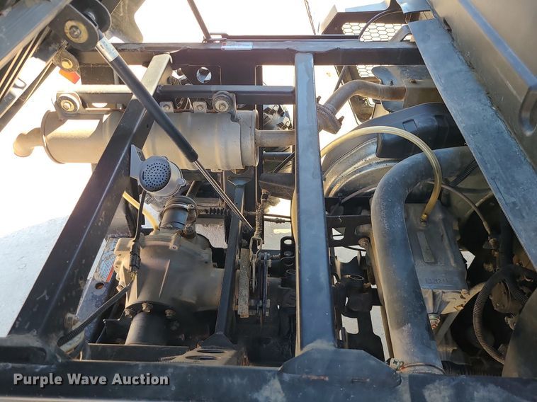 image for item MQ9598 2013 Cushman 1600XD utility vehicle