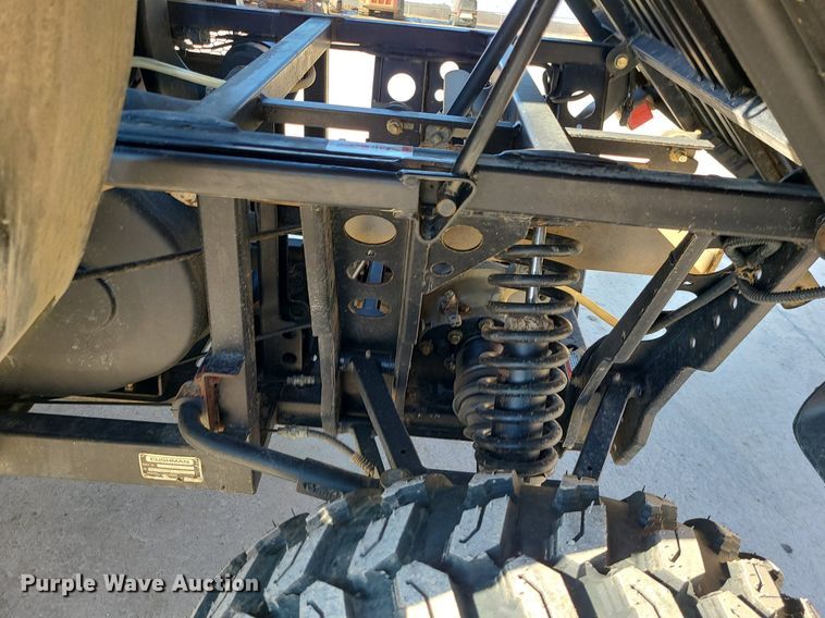 image for item MQ9598 2013 Cushman 1600XD utility vehicle