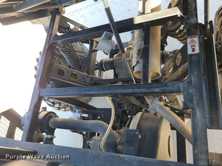 image for item MQ9598 2013 Cushman 1600XD utility vehicle