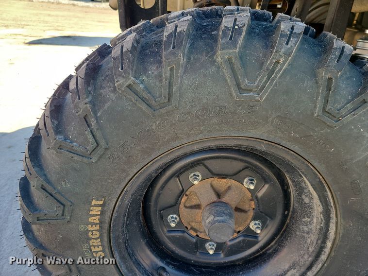 image for item MQ9598 2013 Cushman 1600XD utility vehicle