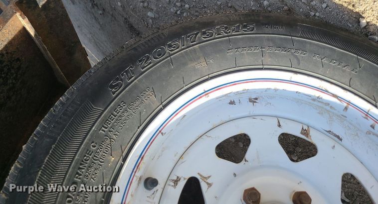 image for item MQ9606 2004 Redi-Haul RH8UT utility trailer