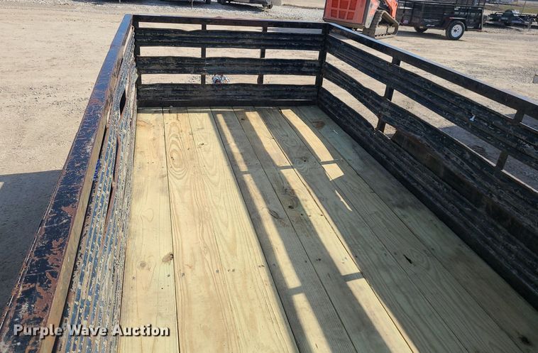 image for item MQ9607 2004 Redi-Haul utility trailer