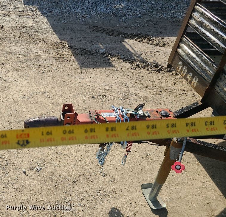 image for item MQ9607 2004 Redi-Haul utility trailer