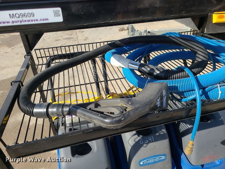 image for item MQ9609 (4) Windsor Carpet cleaners