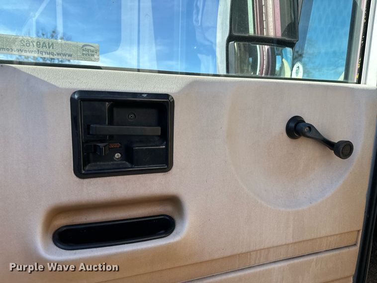 image for item NA9762 1999 Southwind  Fleetwood RV