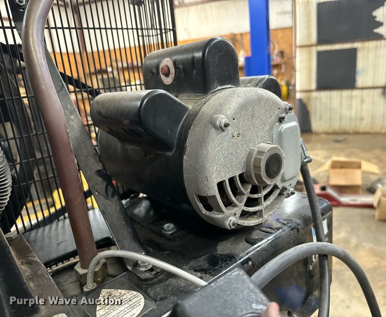 image for item NA9768 (2) air compressors