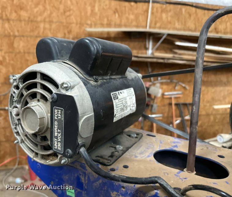 image for item NA9768 (2) air compressors