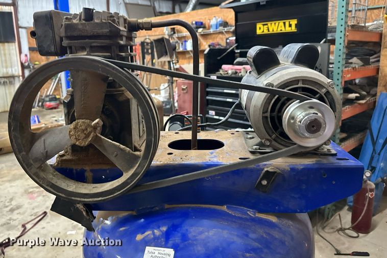 image for item NA9768 (2) air compressors