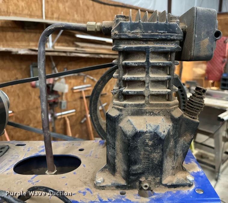 image for item NA9768 (2) air compressors