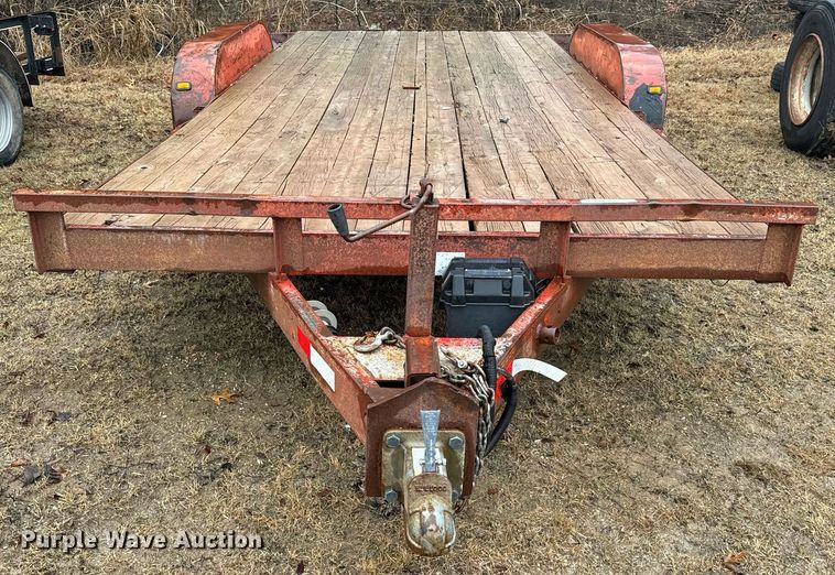 image for item NA9773 1998 Diamond C utility trailer