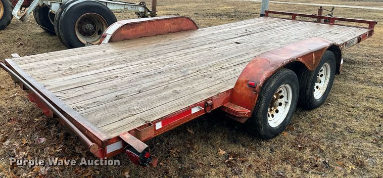 image for item NA9773 1998 Diamond C utility trailer