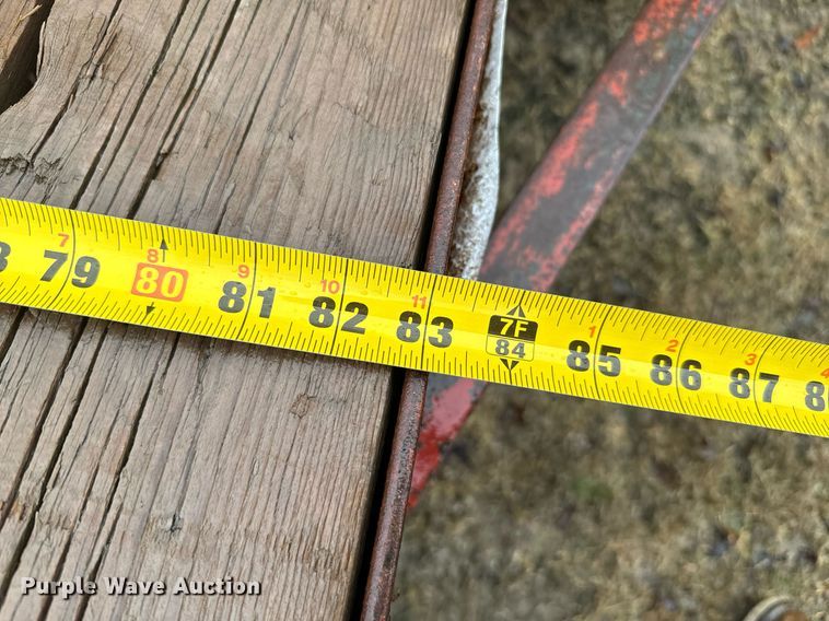 image for item NA9773 1998 Diamond C utility trailer