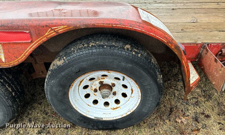 image for item NA9773 1998 Diamond C utility trailer