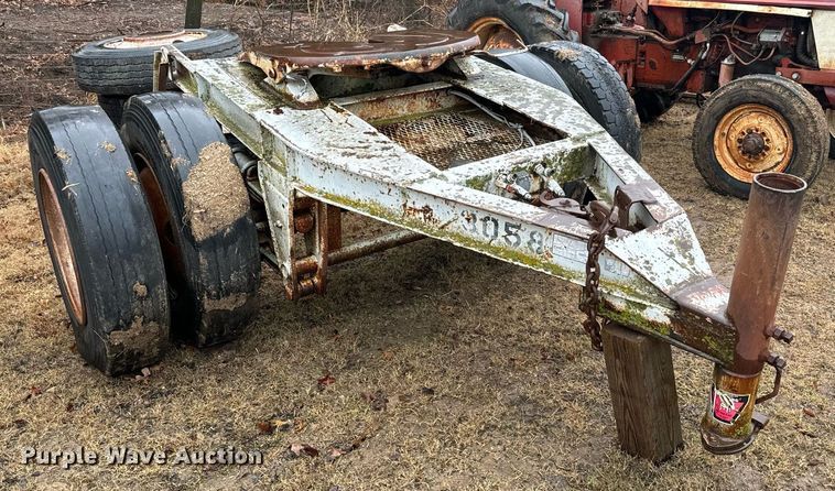 image for item NA9778 1986 Fruehauf  EL-FL1 trailer dolly