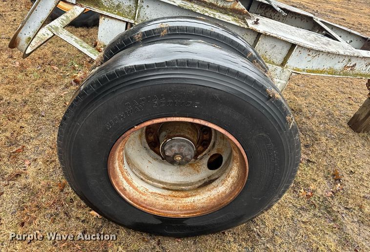 image for item NA9778 1986 Fruehauf  EL-FL1 trailer dolly