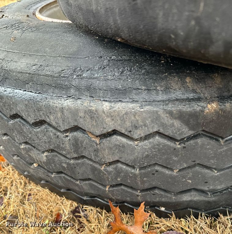 image for item NA9778 1986 Fruehauf  EL-FL1 trailer dolly