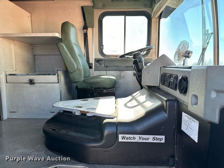 image for item NA9788 2006 Blue Bird blood donation bus