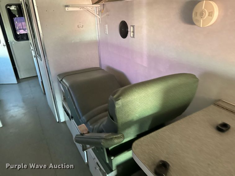 image for item NA9788 2006 Blue Bird blood donation bus