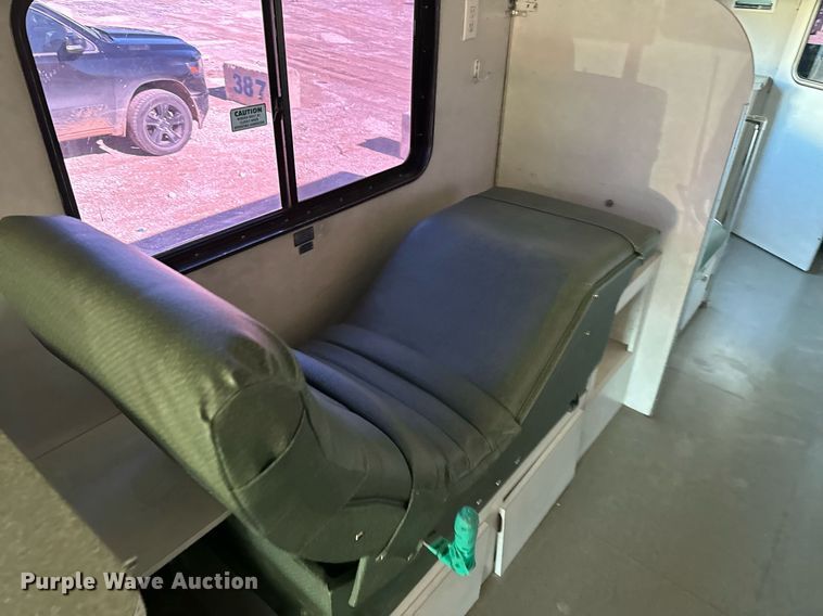 image for item NA9788 2006 Blue Bird blood donation bus