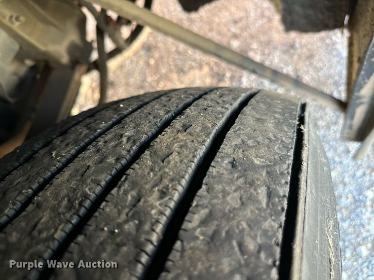 image for item NA9788 2006 Blue Bird blood donation bus