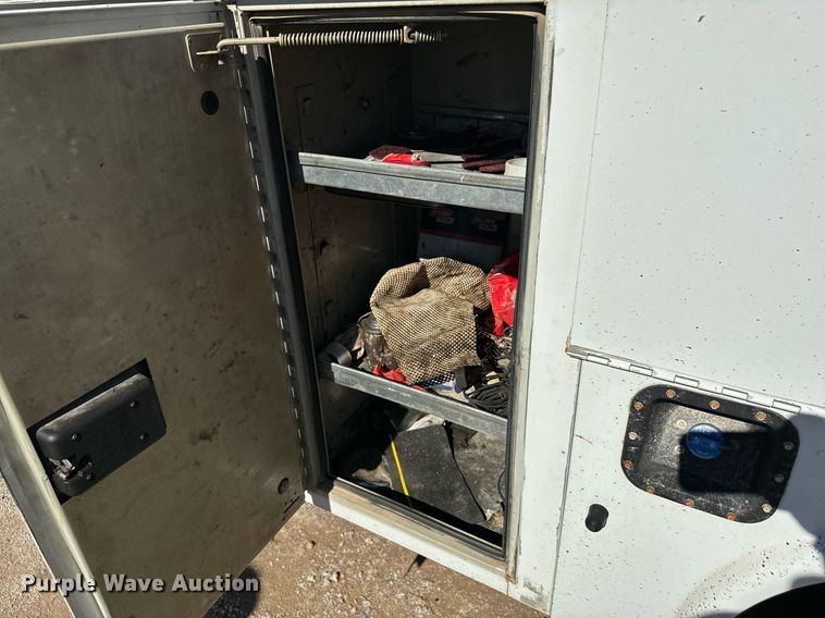 image for item NA9789 2015 Ford F550 Super Duty utility / service truck