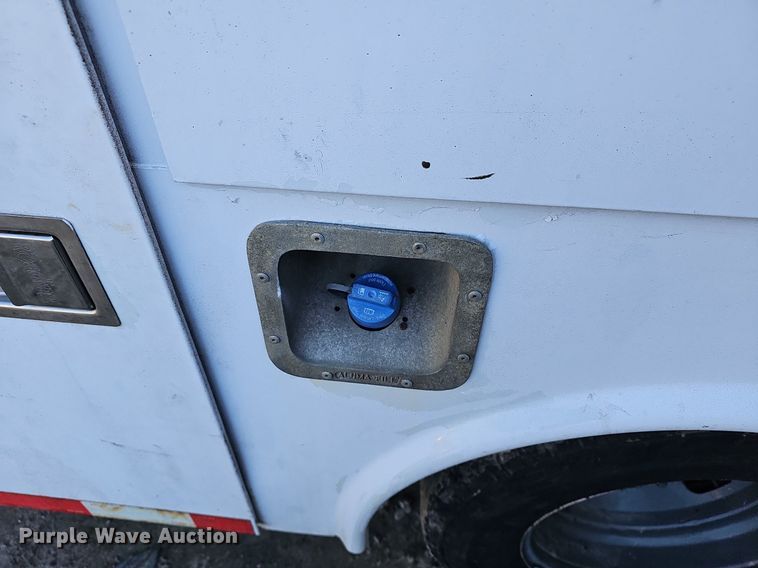 image for item NE9424 Reading  U108ADWDWR  utility bed