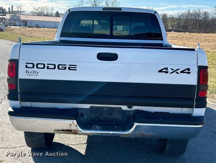 image for item NE9662 2001 Dodge  Ram 1500 Ext. Cab pickup truck