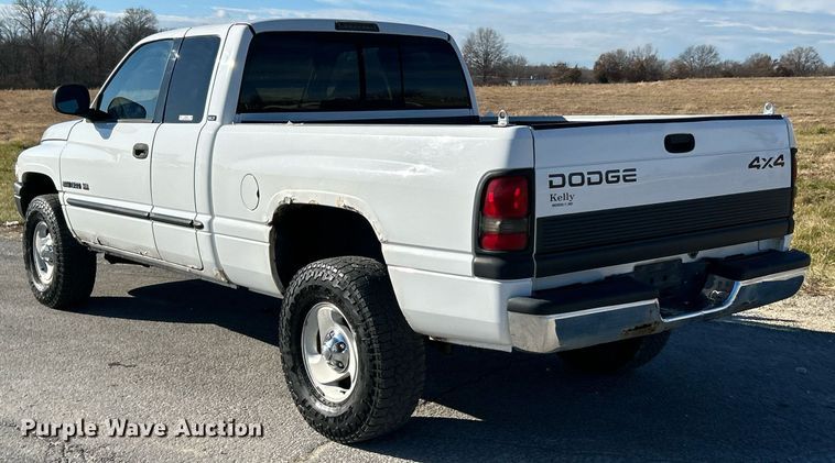 image for item NE9662 2001 Dodge  Ram 1500 Ext. Cab pickup truck