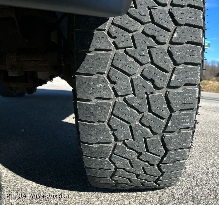 image for item NE9662 2001 Dodge  Ram 1500 Ext. Cab pickup truck