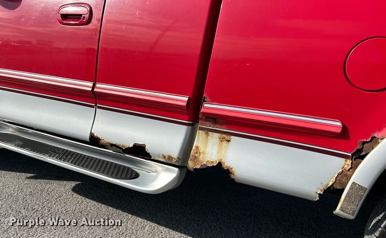 image for item NE9664 1997 Ford  F150 SuperCab pickup truck