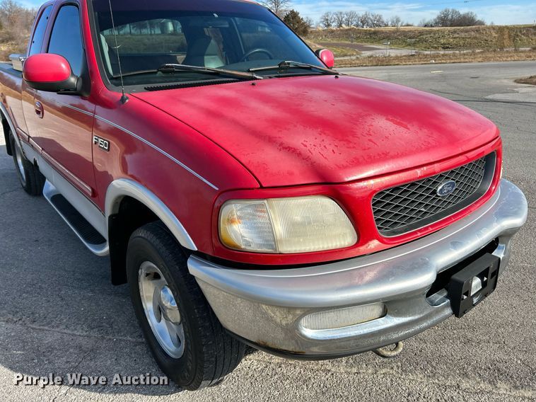 image for item NE9664 1997 Ford  F150 SuperCab pickup truck