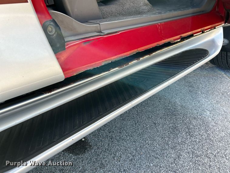 image for item NE9664 1997 Ford  F150 SuperCab pickup truck