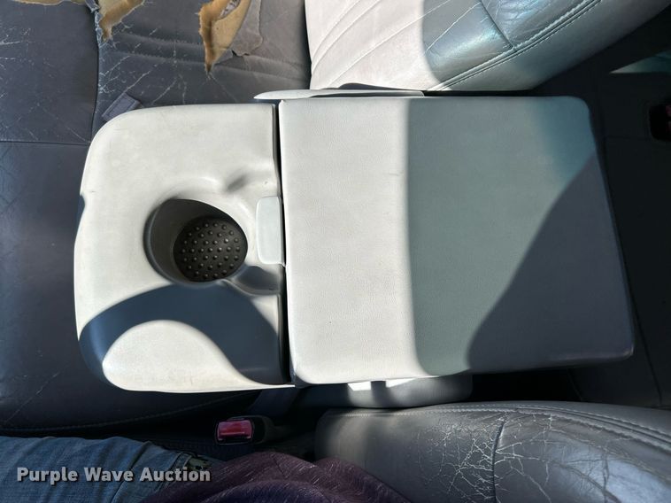 image for item NE9664 1997 Ford  F150 SuperCab pickup truck