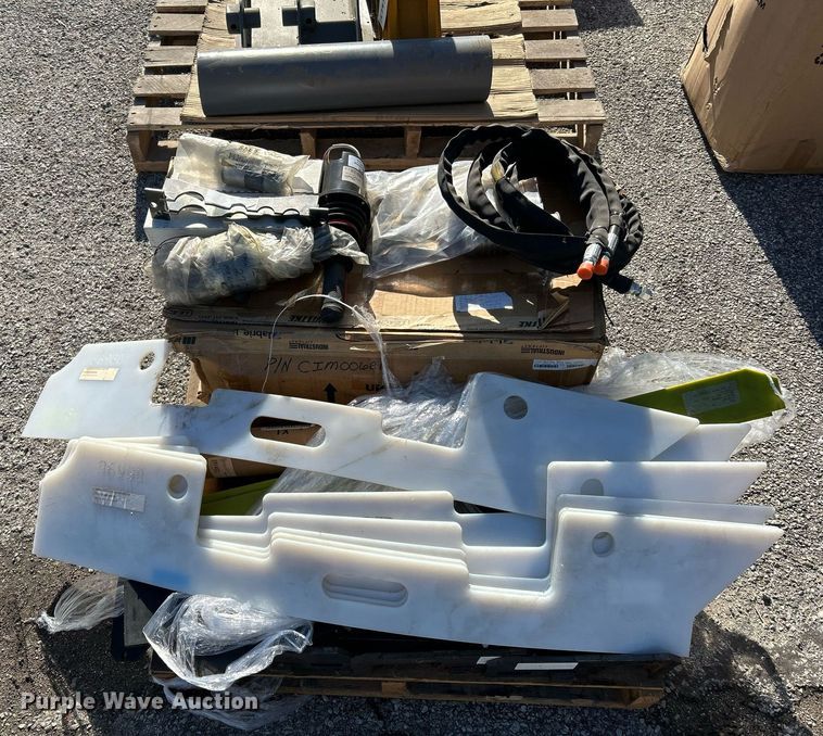 image for item NE9724 Labrie miscellaneous parts