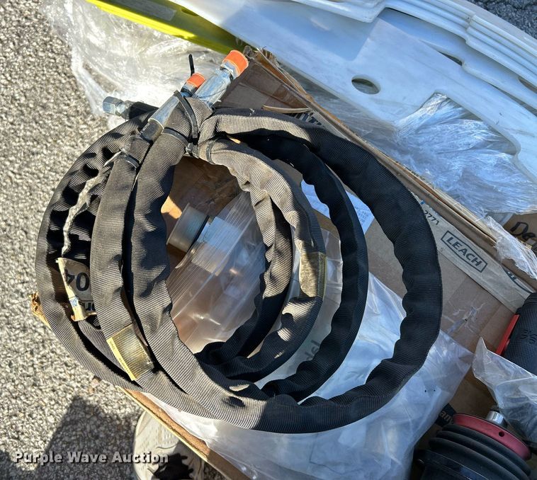 image for item NE9724 Labrie miscellaneous parts