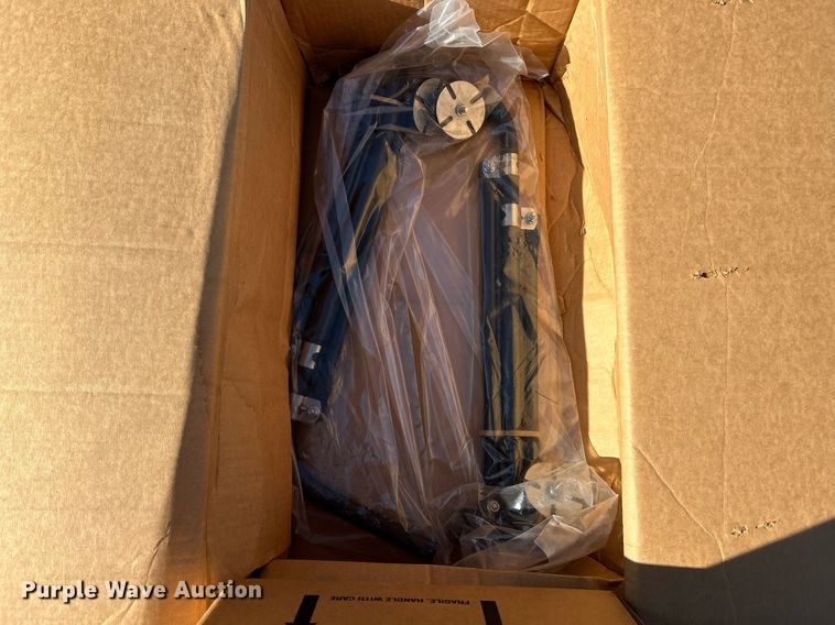 image for item NE9724 Labrie miscellaneous parts